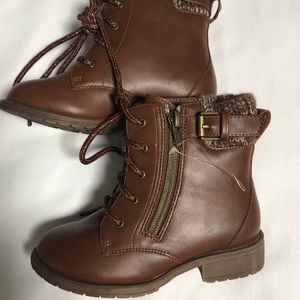 Wonder nation girl BOOTS